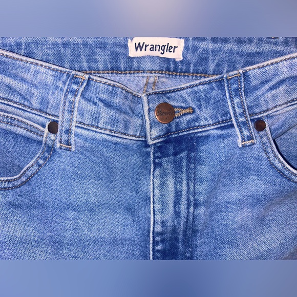 NWOT RETRO WRANGLER FLARE JEANS w29-L32 - Picture 7 of 10